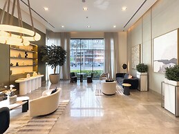 Delujo Stays – Burj Crown Collection