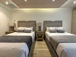 2BR Iconic Oceanfront Escape
