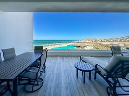 2BR Iconic Oceanfront Escape