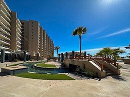 2BR Iconic Oceanfront Escape