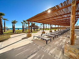 2BR Iconic Oceanfront Escape