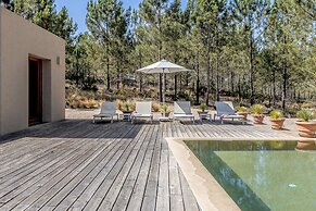 Melides Premium Villa With Pool by Homing
