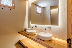 Melides Premium Villa With Pool by Homing