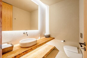 Melides Premium Villa With Pool by Homing