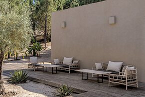 Melides Premium Villa With Pool by Homing