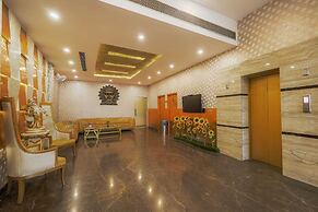 Sallow Royal Suites by Dew Drop