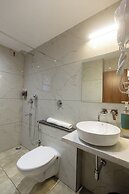 Hiive By Convivial Hotels