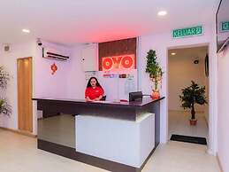 98 Hotel