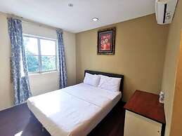 98 Hotel