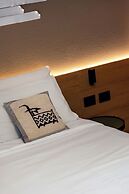 Valesmeralda Boutique Rooms