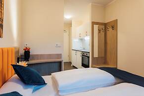 MYKY Hotel Boardinghouse