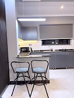 B&S Luxe Living
