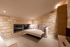 Terra Petra Luxury Villas - Luna Villa