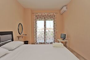 Marina Maisonette by Rentalspro
