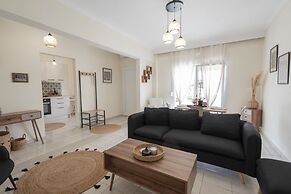 Irena House by Rentalspro