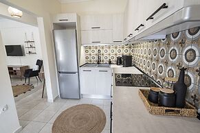 Irena House by Rentalspro