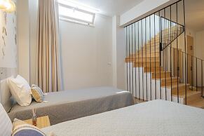 Topos Maisonette Left by Rentalspro