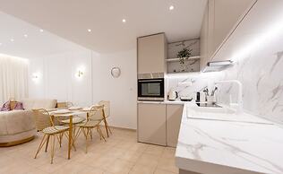 Les Maisons Deluxe Superior by Rentalspro