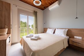 Themida Luxurious Accommodation - Nea Skioni