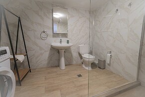 Greenwood Maisonette by Rentalspro - Fourka Beach