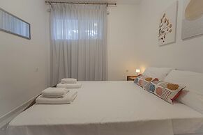 Greenwood Maisonette by Rentalspro - Fourka Beach