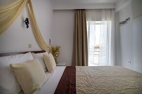 Endless Blue Apartment by Rentals Pro