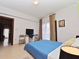 Villa George by Rentalspro