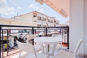 Harmony Apartment 3 by Rentalspro