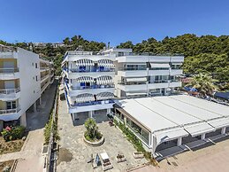 Poseidon Edge No9 by Rentalspro - Kallithea