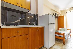 Poseidon Edge No5 by Rentalspro - Kallithea
