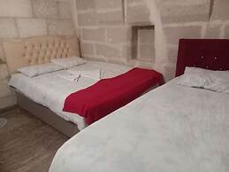 ULAŞ OTEL