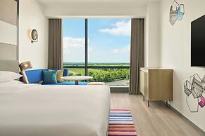 Aloft Kunshan Dianshan Lake