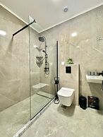 Sunny Bay Apartments