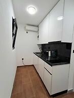Sunny Bay Apartments
