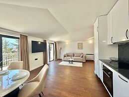 Sunny Bay Apartments