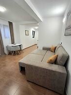 Sunny Bay Apartments
