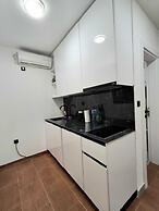 Sunny Bay Apartments