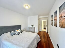 Sunny Bay Apartments