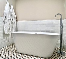 Hostal Boutique La Canonja
