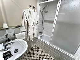 Hostal Boutique La Canonja