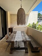 Déjá Vu Tulum
