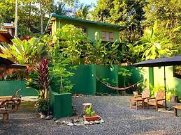 CORCOVADO & DRAKE INN