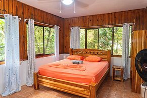 CORCOVADO & DRAKE INN