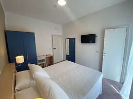 Primo Hotel