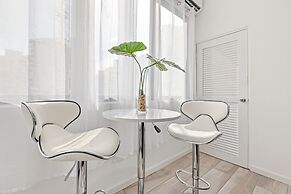 Leisure Loft Refreshed By the Ocean