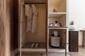 Shanlijian Holiday Homestay