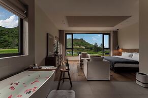 Shanlijian Holiday Homestay