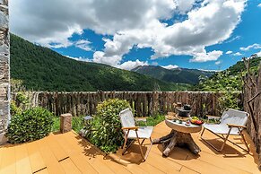 Shanlijian Holiday Homestay