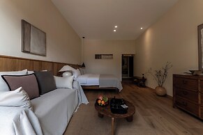 Shanlijian Holiday Homestay