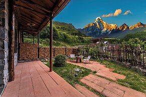 Shanlijian Holiday Homestay